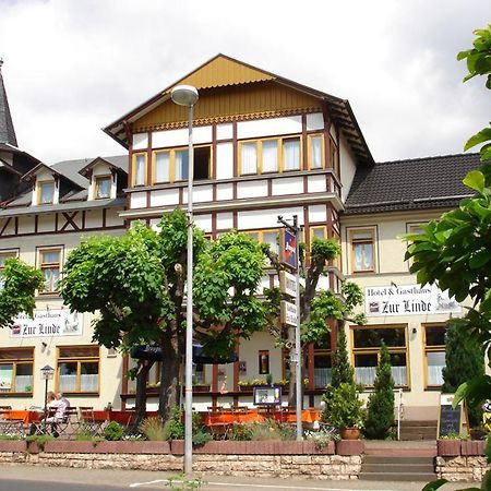 Gasthaus & Hotel Zur Linde Friedrichroda Extérieur photo
